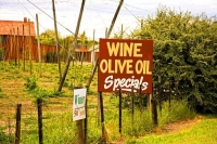 Motueka;Moutere;Mapua;Tasman_Bay;Wine;Olive_oil;sign;hop_grower