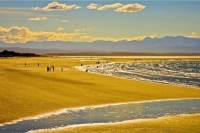 Nelson;Tasman_Bay;Tahunanui_Beach;sandy_beaches;beach;beach_front;boating;golden