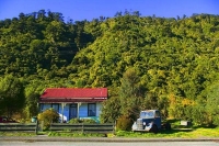 Granity;West_Coast;cliffs;bluffs;blue_sky;blue_sea;bush;native_forrest;Rail_line