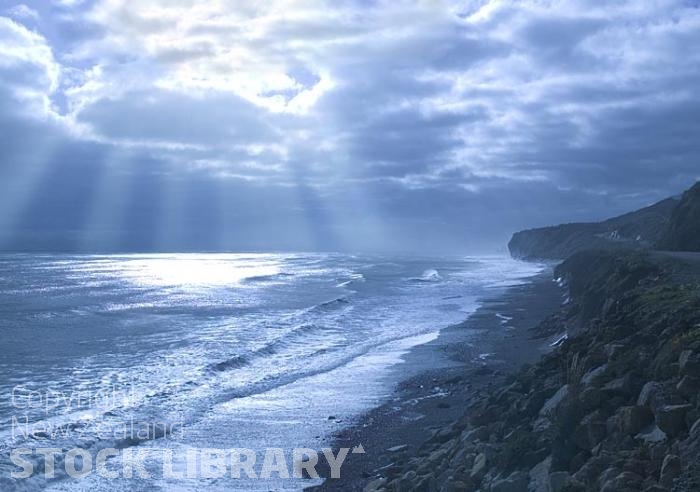 Greymouth;West Coast;State Highway 6;mountains;valleys;Tasman Sea;sun burst