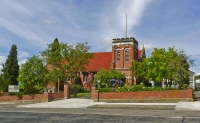 Waipukurau;Tararua;church;green_fields;Anglican_Church