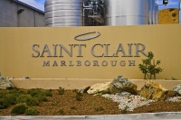 Vineyards;Marlborough;Wairau_Plains;vines;vintners;grapes;St_Clair;Marlborough