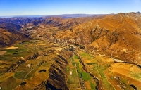 Kawarau_River;Kawarau_Gorge;Otago;bungy_bridge;bluffs;cliffs;Bungy_jumping;viney