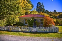 St_Bathans;Naseby;Ranfurly_Region;Otago;Stone_Cottage